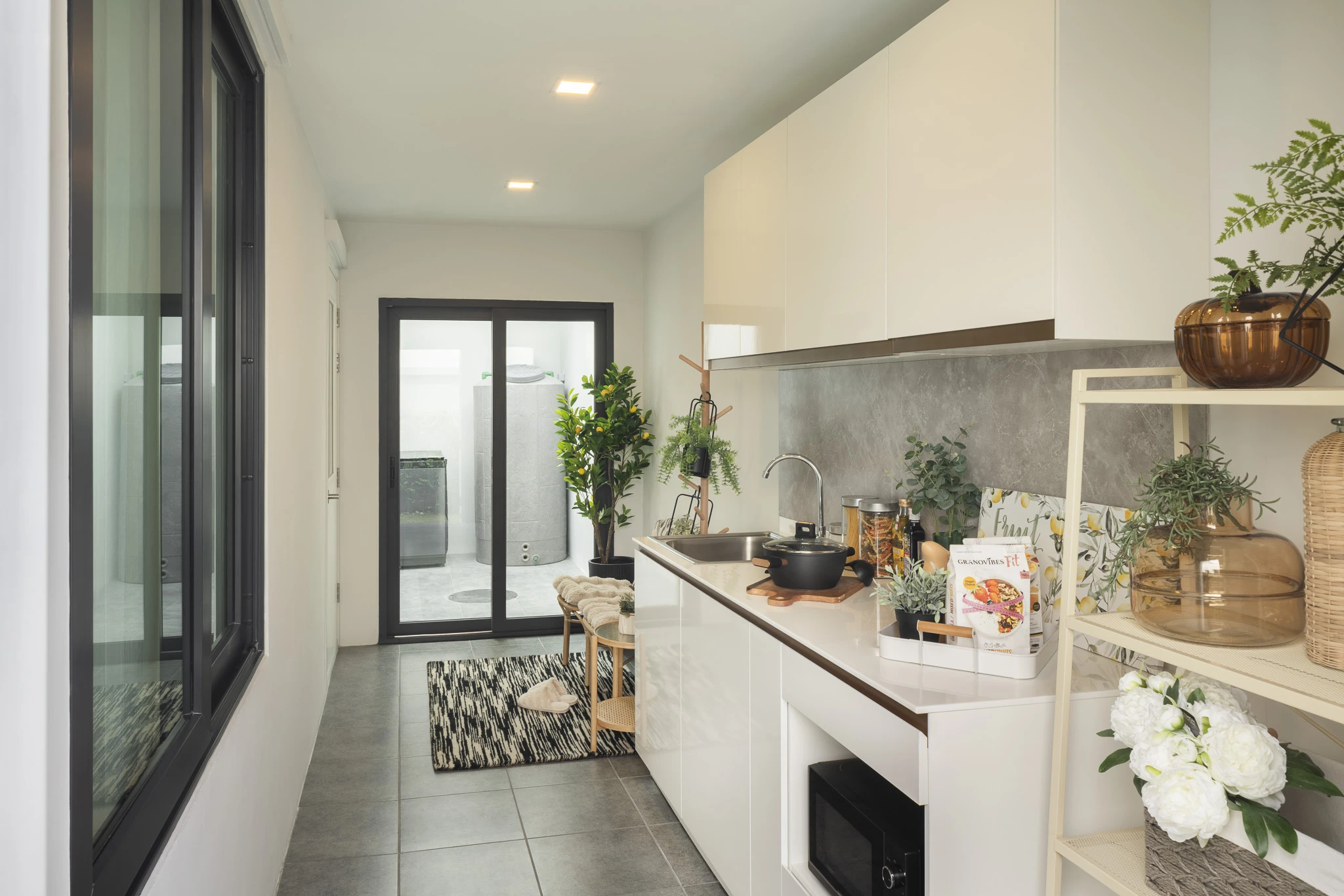 moti-haus-sukhumvit-praksa-MOTIF_MOTI-HAUS-22-TWIN-INTERIOR